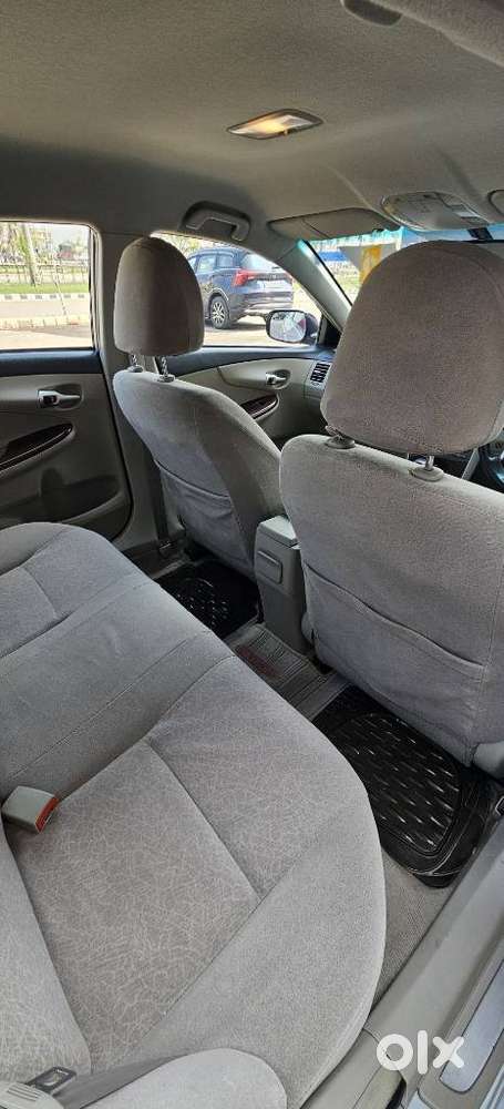 Toyota Corolla Altis 2010-2013 G Hv At, 2012, Petrol