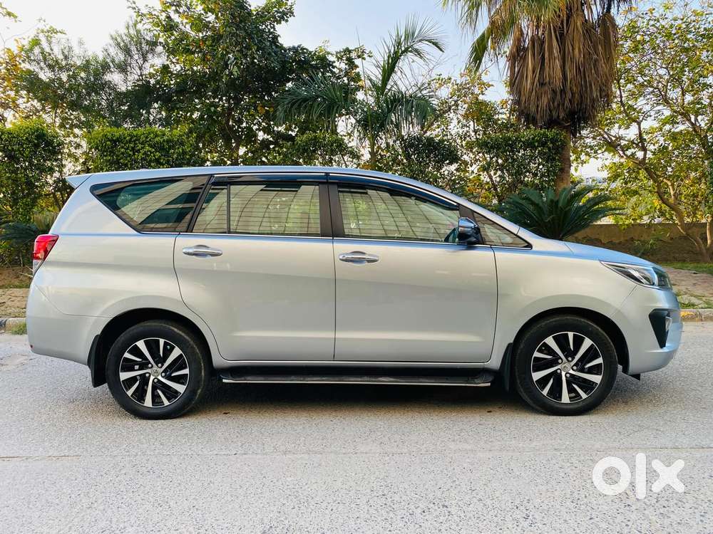 Toyota Innova Crysta [2020-ongoing] 2.4 Zx 7 Str, 2022, Diesel