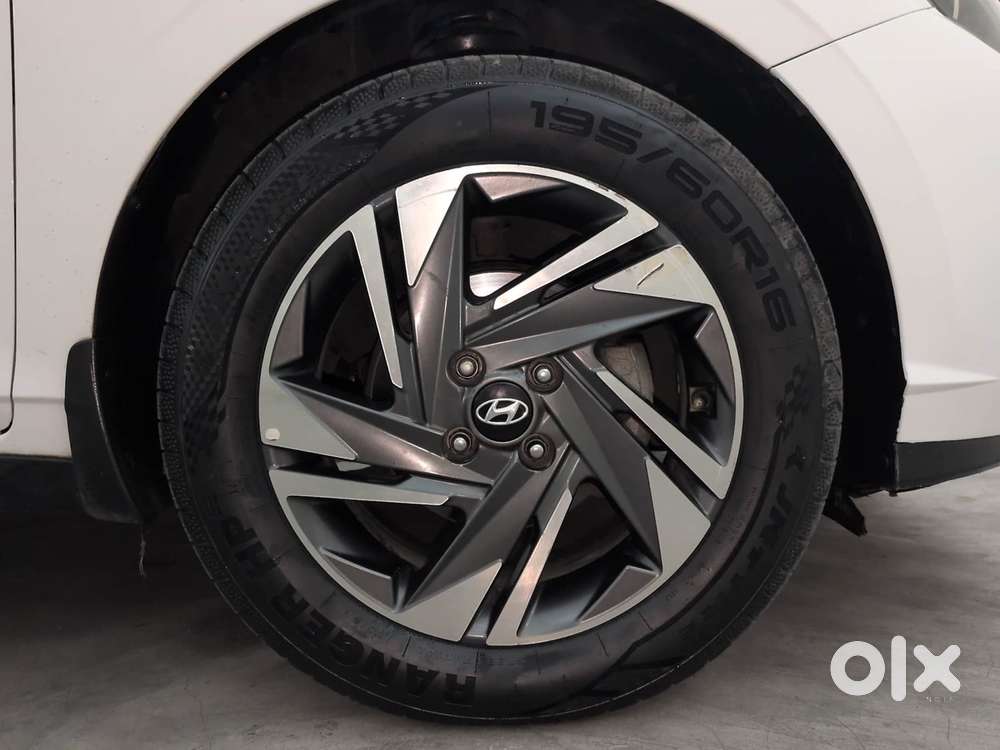 Hyundai New I20 1.0 Asta (o) Turbo Dct, 2023, Petrol