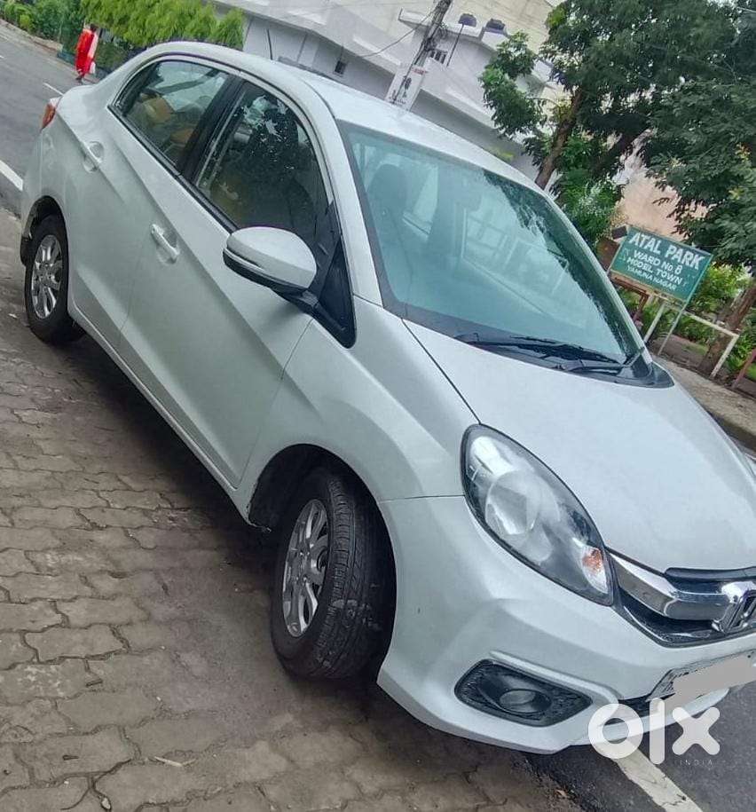 Honda Amaze 1.2 Vx (o) At I-vtec, 2017, Petrol