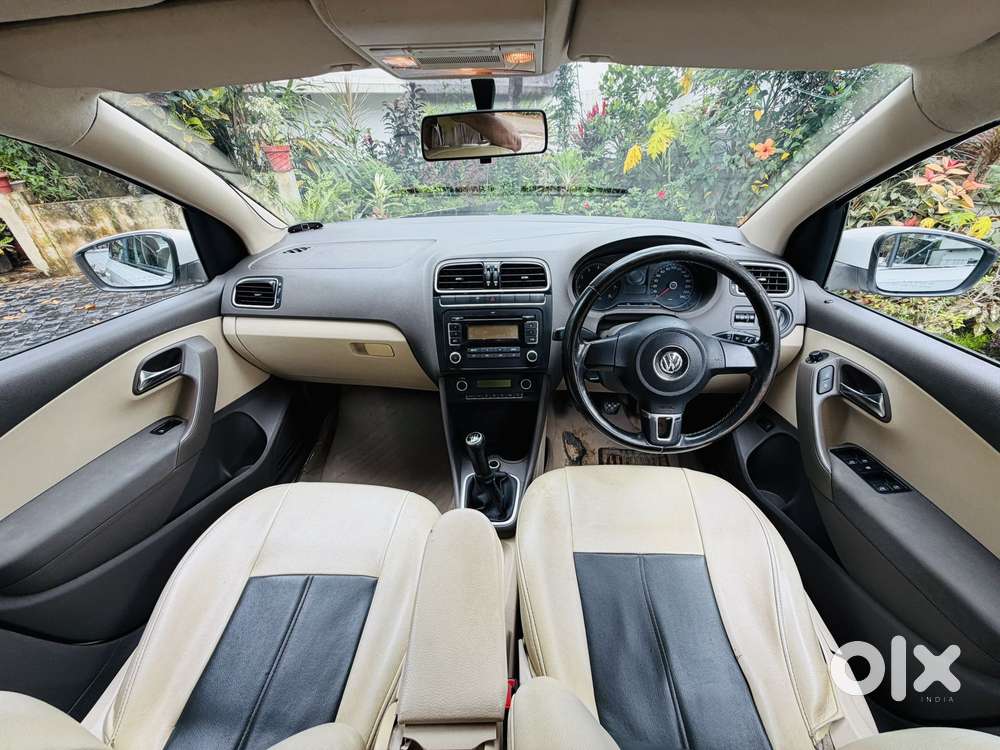Volkswagen Vento Petrol Highline, 2011, Petrol