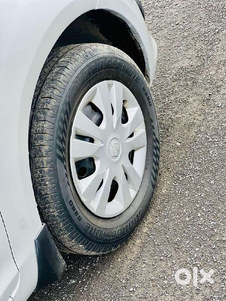 Maruti Suzuki Dzire, 2013, Petrol