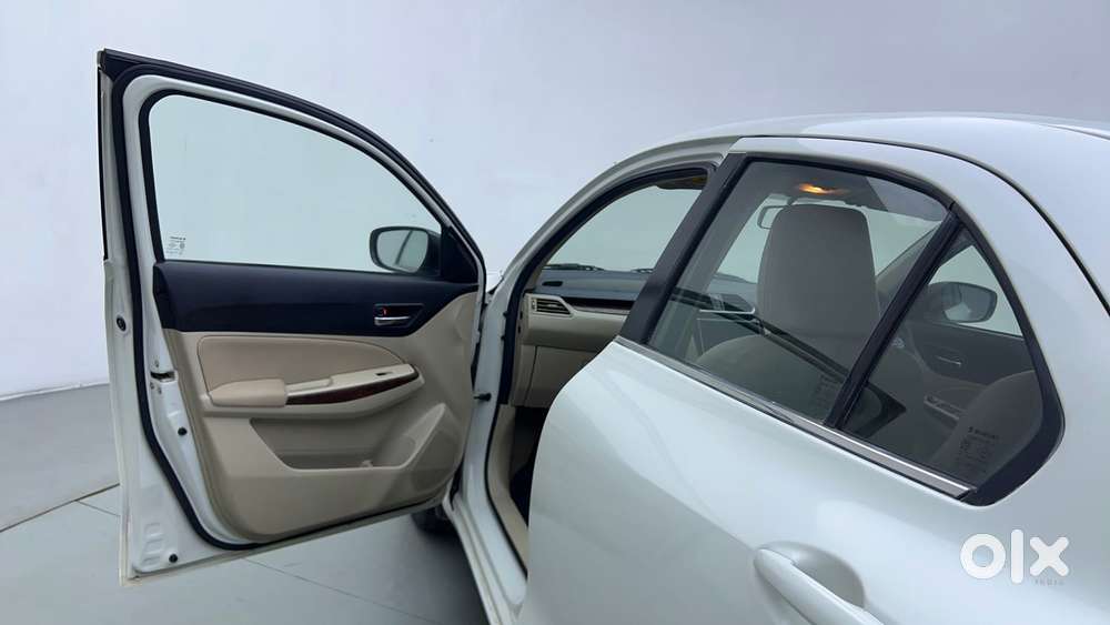 Maruti Suzuki Dzire 1.2 Zxi Plus Amt, 2018, Petrol