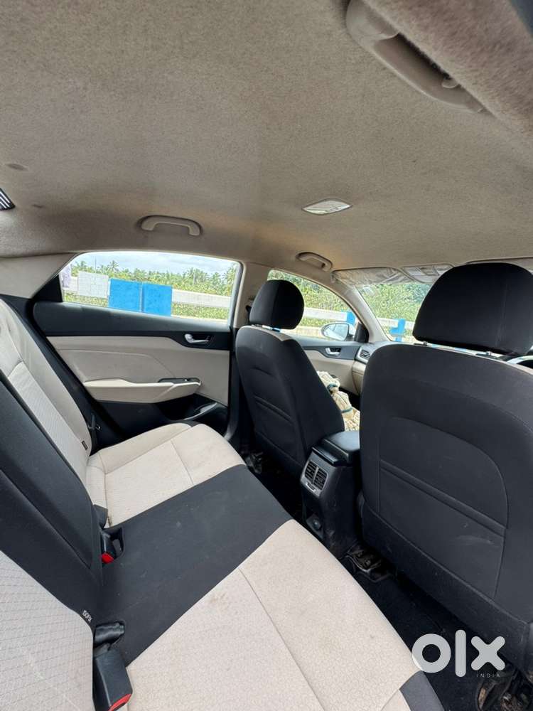 Hyundai Verna Petrol Manual 2017