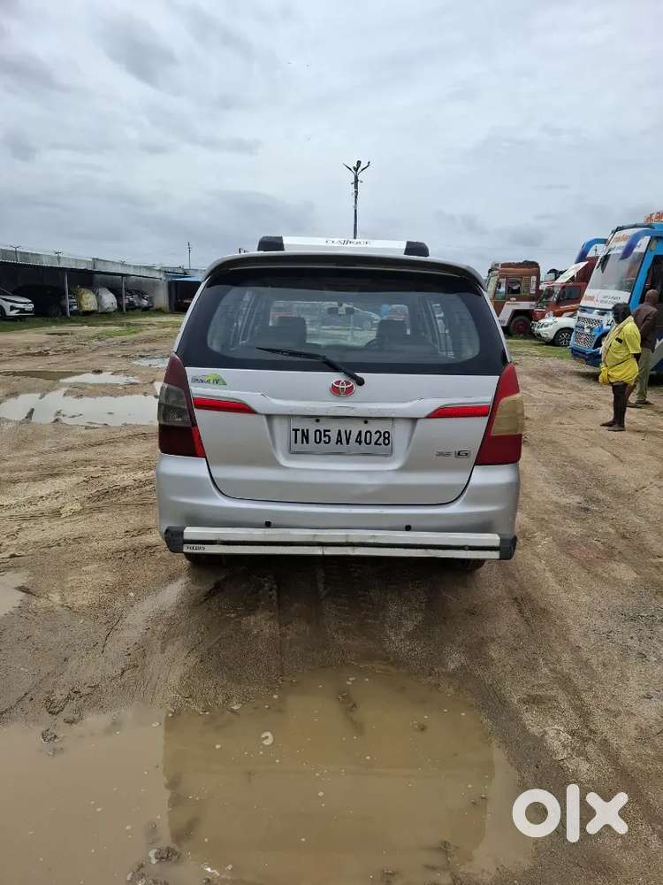 Toyota Innova 2014 Diesel 164000 Km Driven