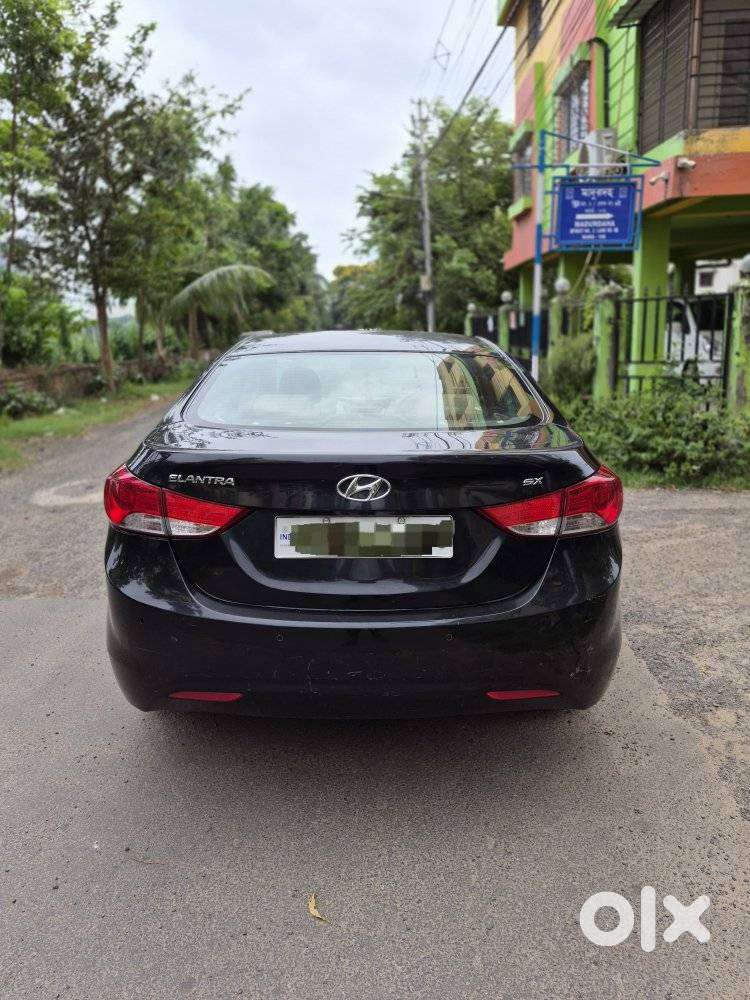 Hyundai Elantra 1.8 Sx Mt, 2013, Petrol