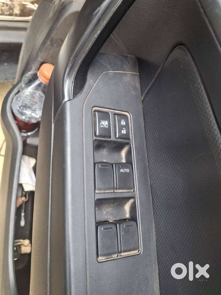 Well-maintained Vitara Brezza Lxi  Incredible 20+ Mileage