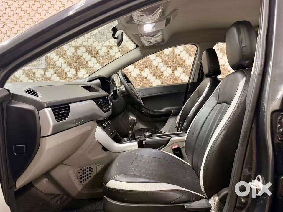Tata Nexon 1.5 Revotorq Xm (s), 2018, Diesel