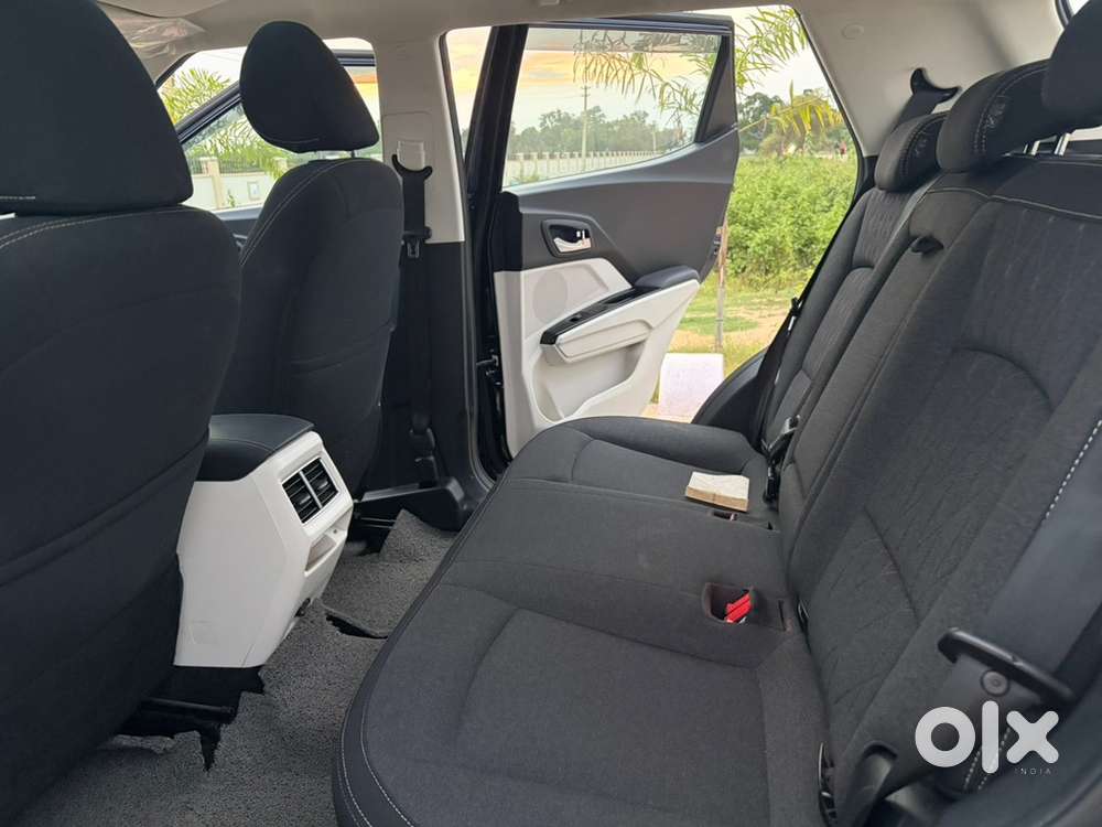 Mahindra Xuv 3xo 2024