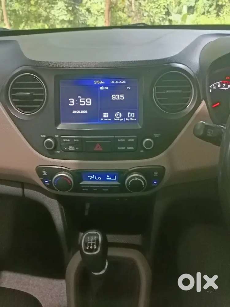 Hyundai Grand I10 2019 Petrol 16400 Km Driven