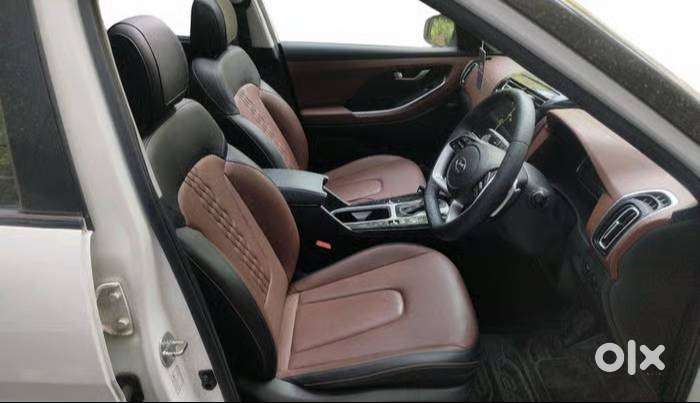 Top Of The Line, Automatic With Only 16000 Km
