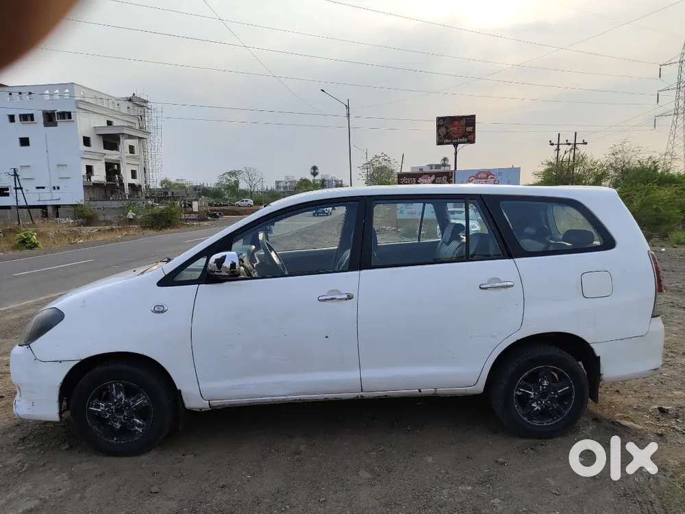 Toyota Innova 2008 Diesel 250000 Km Driven Owner 6