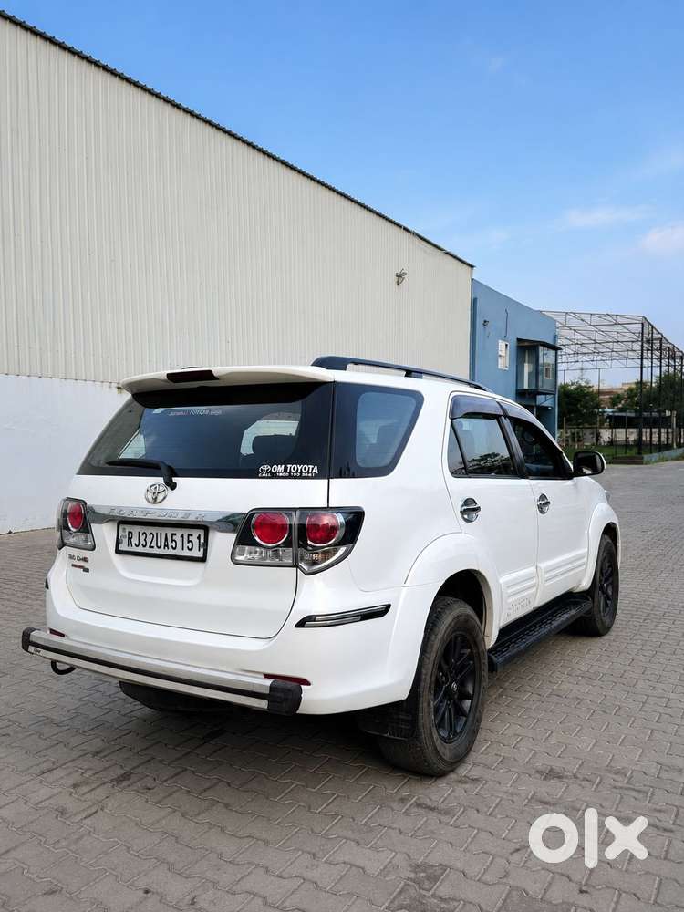Toyota Fortuner 3.0 4x4 Manual, 2015, Diesel