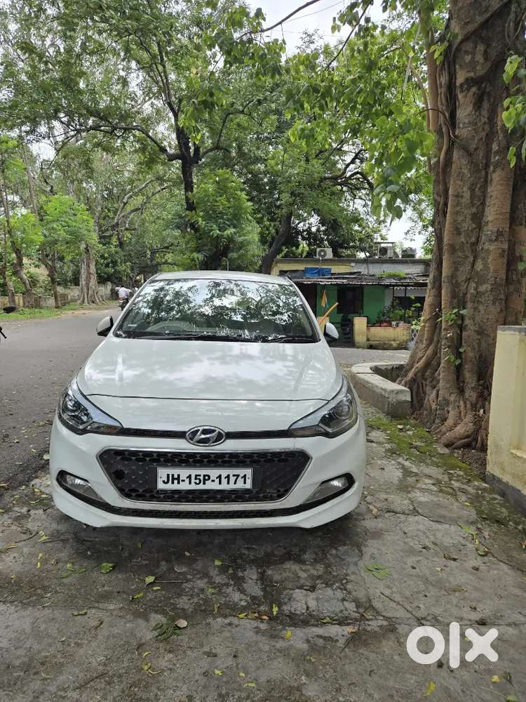 Hyundai I20 Asta 1.2 2017 Km Driven