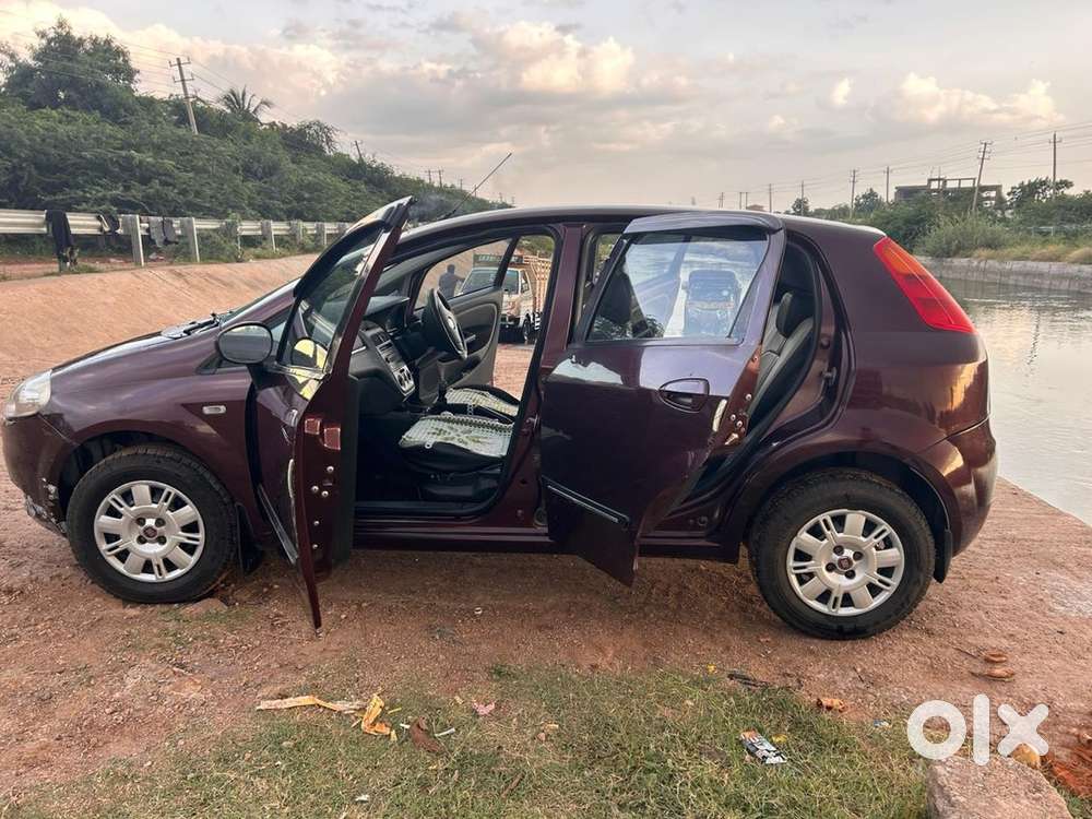 Fiat Punto Emotion 2011 Diesel Manual