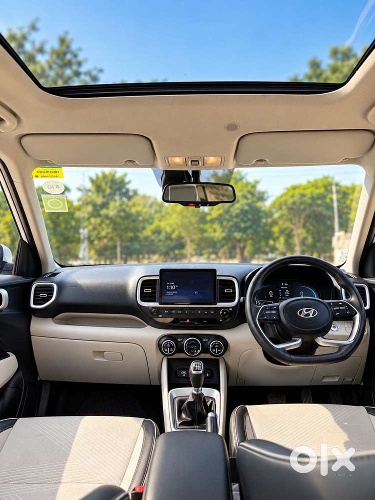 Hyundai Venue Sx (o) Mt 1.5 Diesel, 2023, Diesel