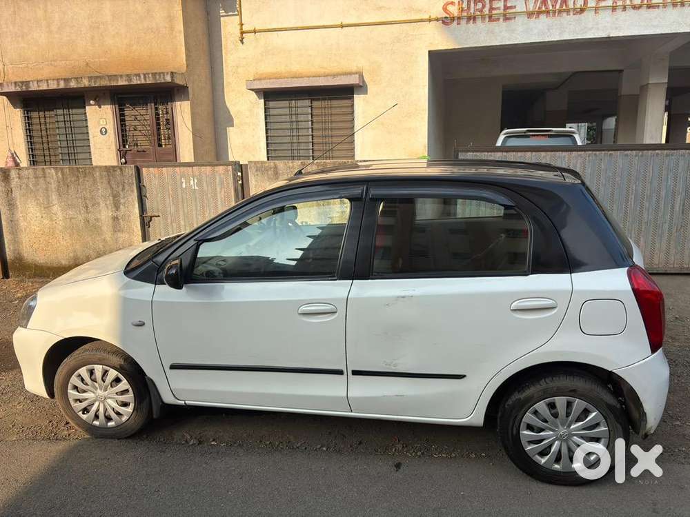 Toyota Etios Liva 2011