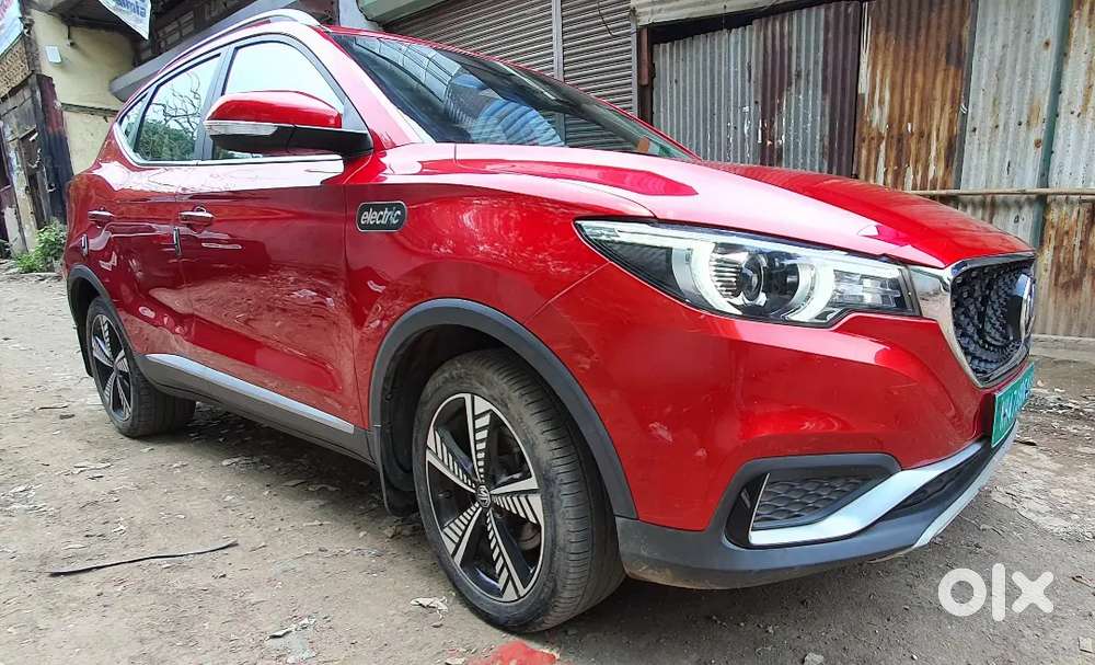 Mg Zs Ev Top  Variant