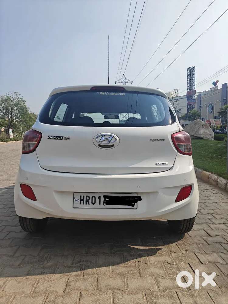 Hyundai Grand I10 2015 Diesel 78000 Km Driven