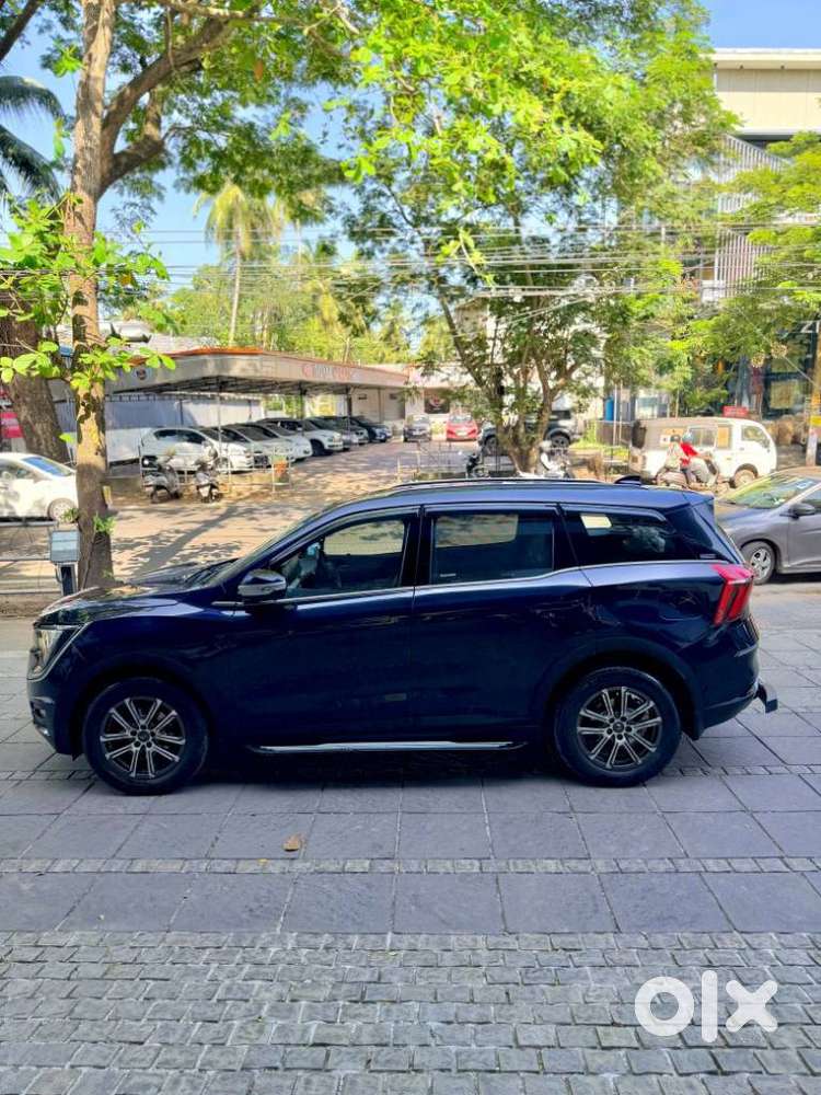 Mahindra Xuv700 2.0 Ax 7 Petrol At Luxury Pack Str, 2022, Petrol