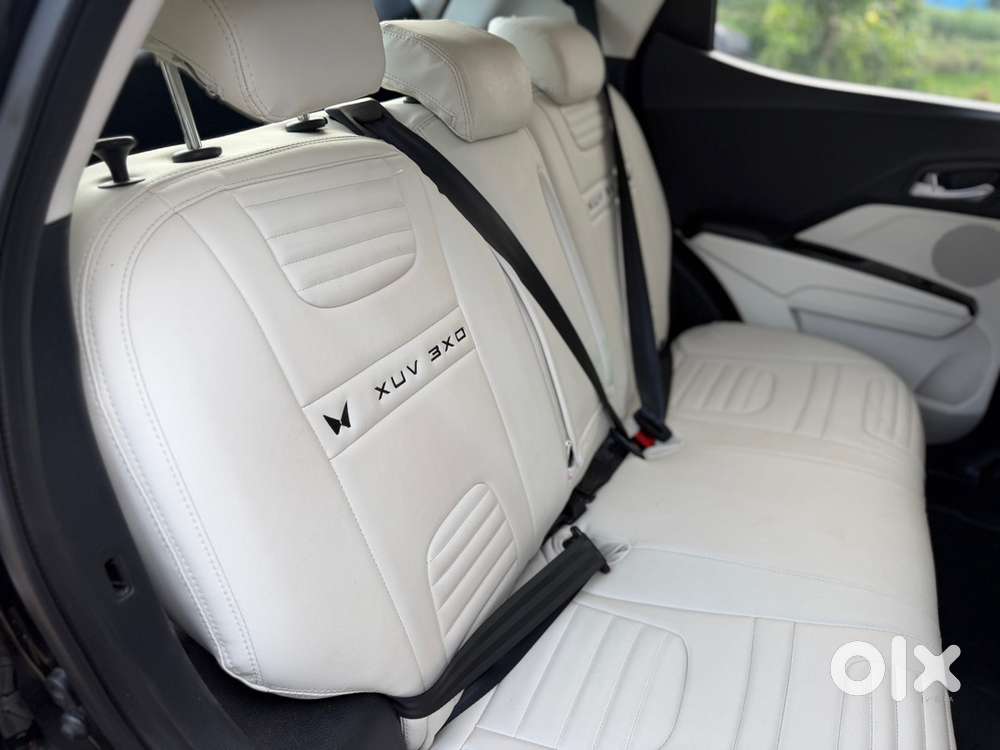 Mahindra Xuv 3xo Diesel 9966 Km Driven