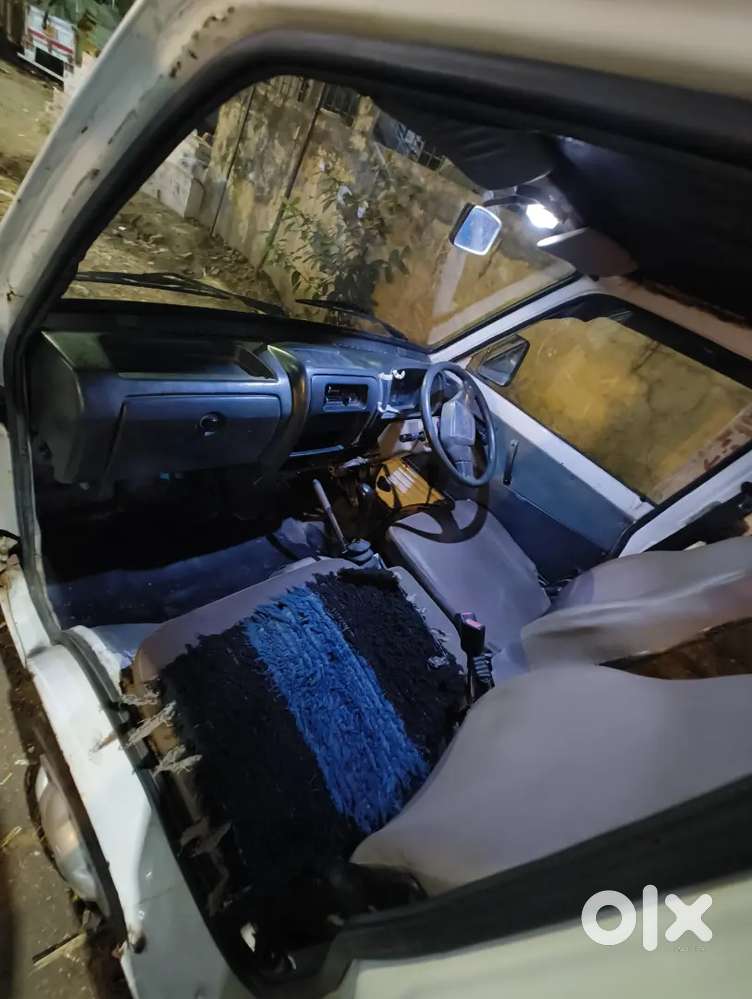 Maruti Suzuki Omni 2013