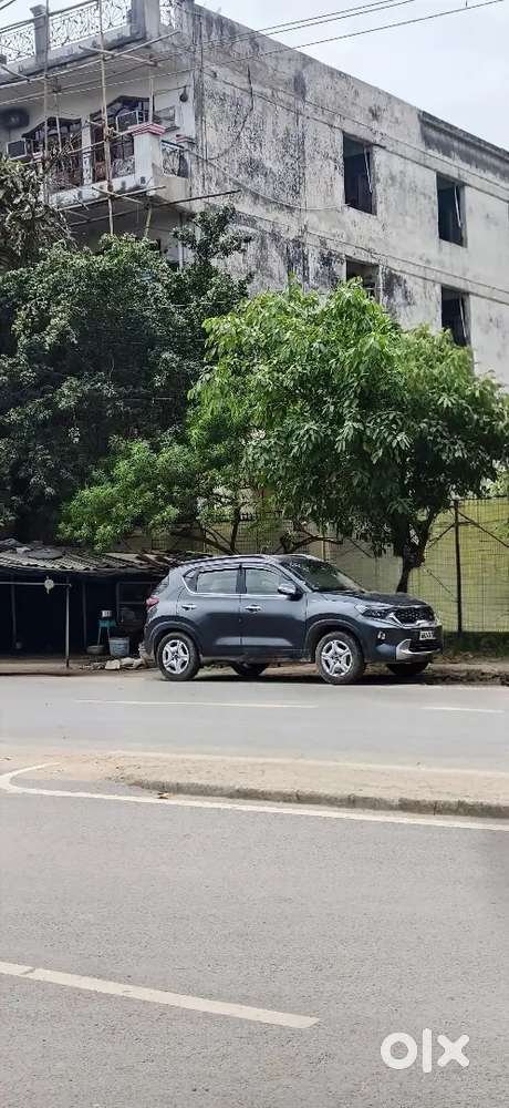 Kia Sonet 2022 Imt Htk Plus Sunroof Petrol 26000 Km Driven