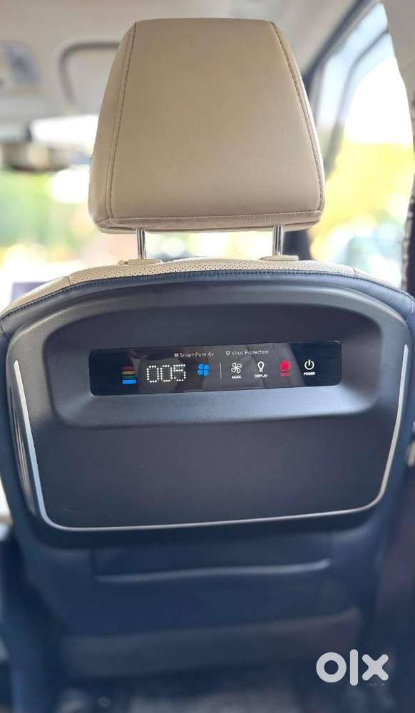 Kia Carens Luxury (o)1.5 Diesel At 7 Str, 2023, Diesel