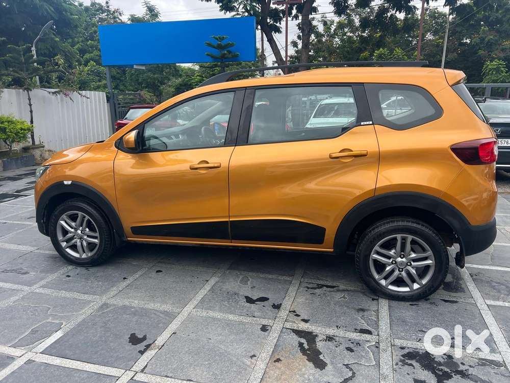 Renault Triber Rxz, 2020, Petrol