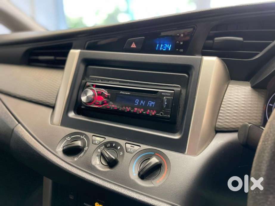 Toyota Innova Crysta 2.4 Gx Mt, 2016, Diesel