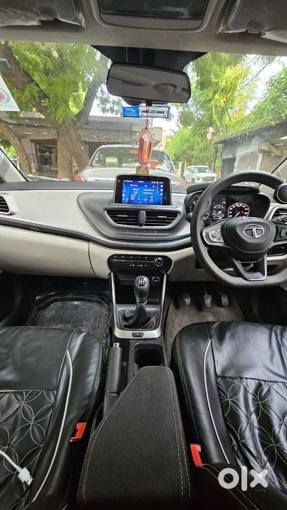 Tata Altroz 1.2 Xz 2022 Petrol Manual
