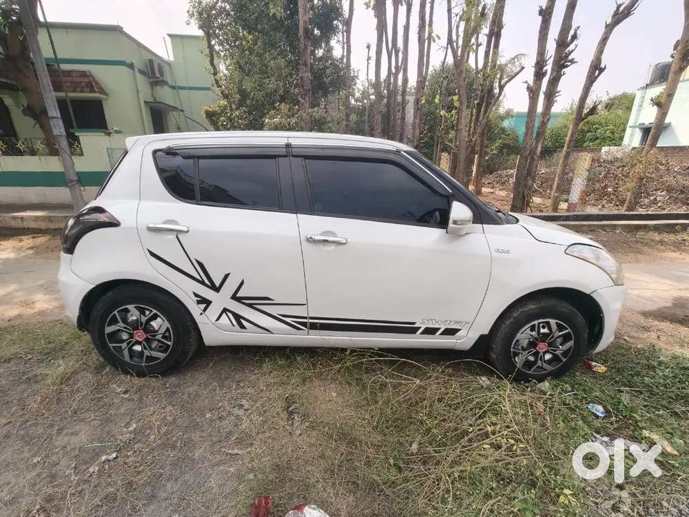 Maruti Suzuki Swift 2012