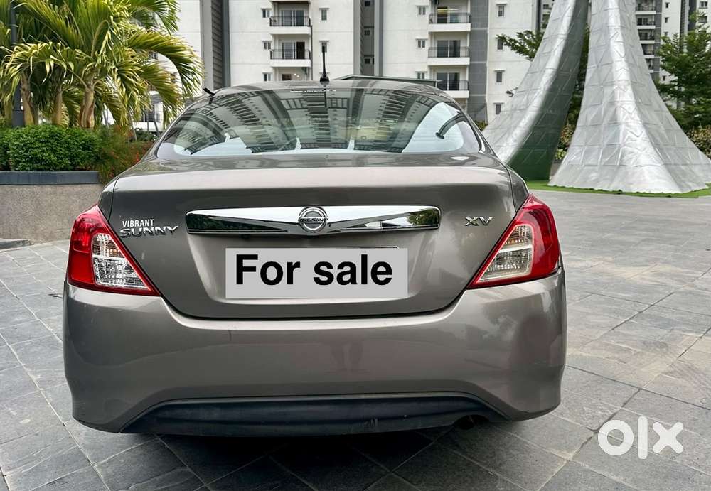 Nissan Sunny Xv Cvt Automatic Petrol 2018 (no Dealers)