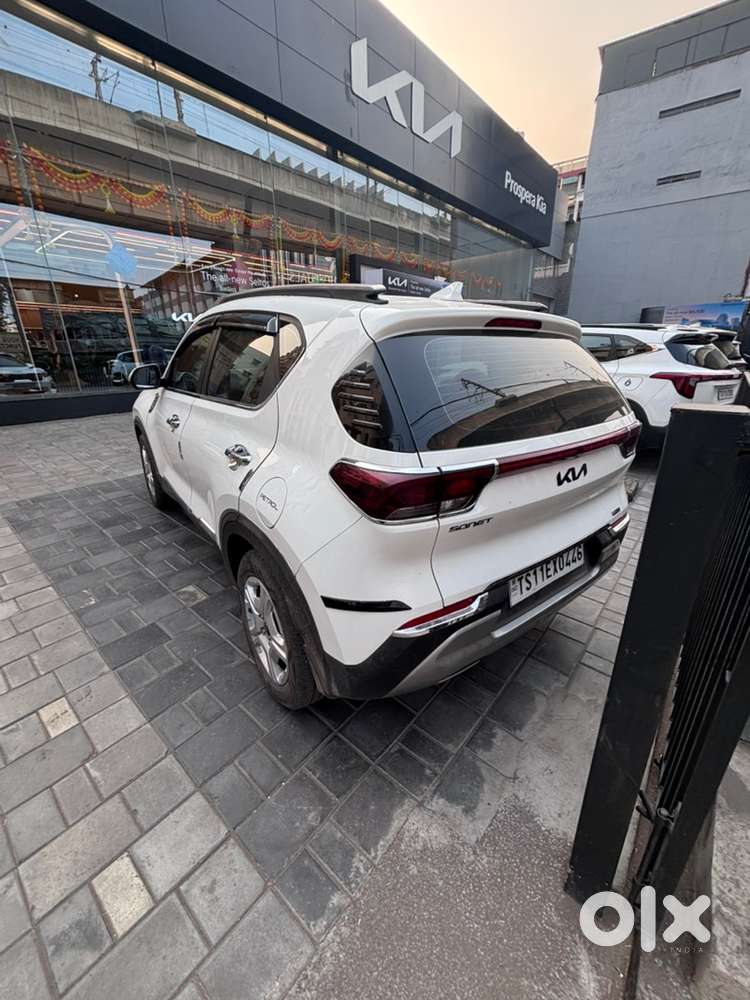Kia Sonet Petrol 2022
