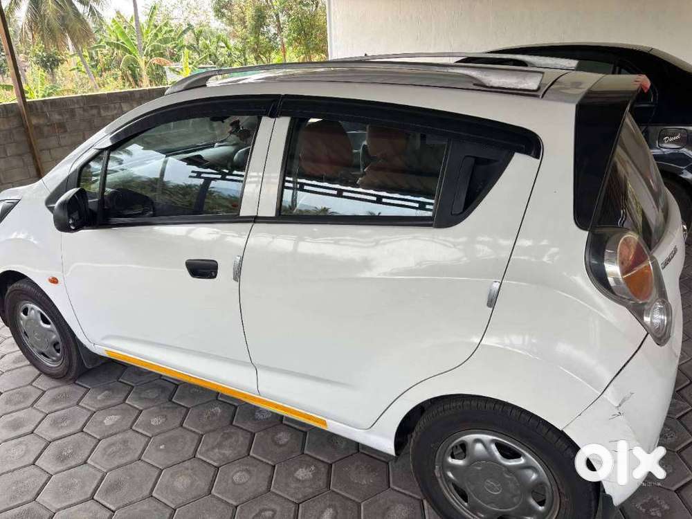 Chevrolet Beat Cng & Petrol