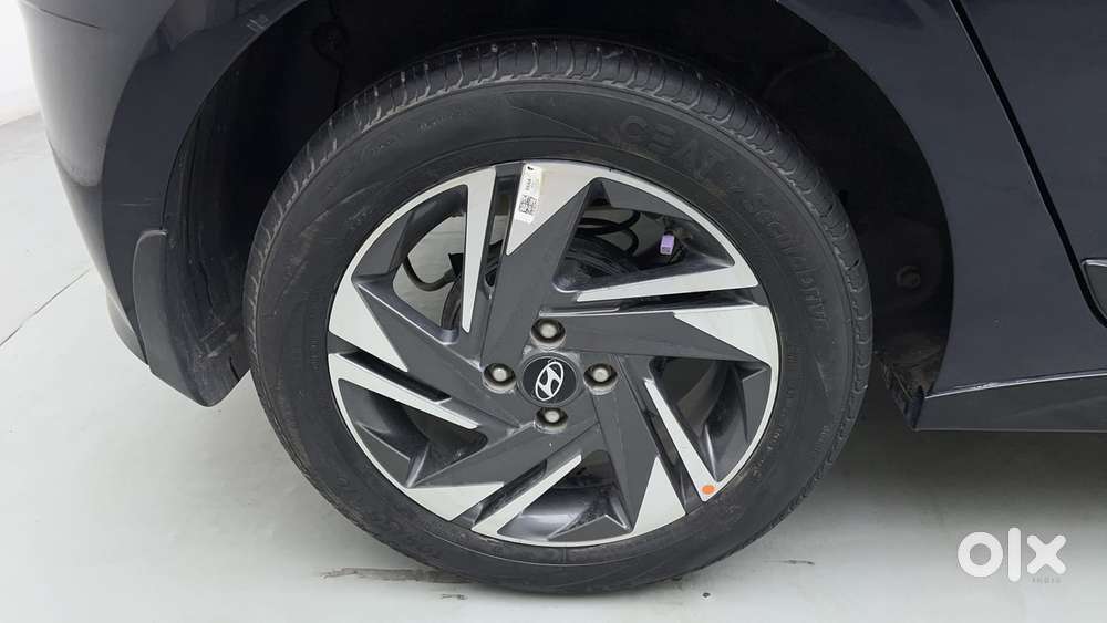 Hyundai I20 Asta (o) 1.2 Ivt, 2022, Petrol