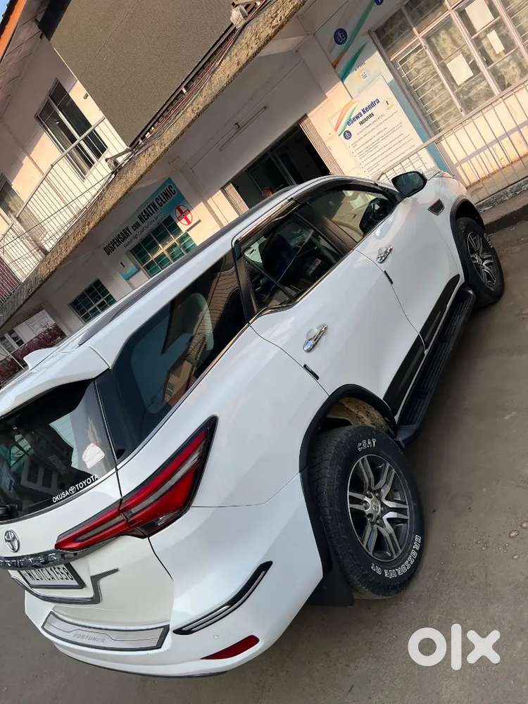 Toyota Fortuner 2021 Diesel 115000 Km Driven