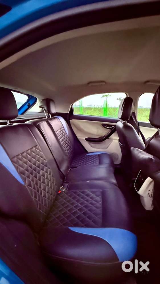 Tata Nexon 2020 Top End Petrol Automatic 32000km Gud Condition 1stowne
