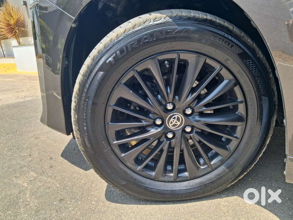 Toyota Vellfire Vip – Executive Lounge, 2021, Petrol