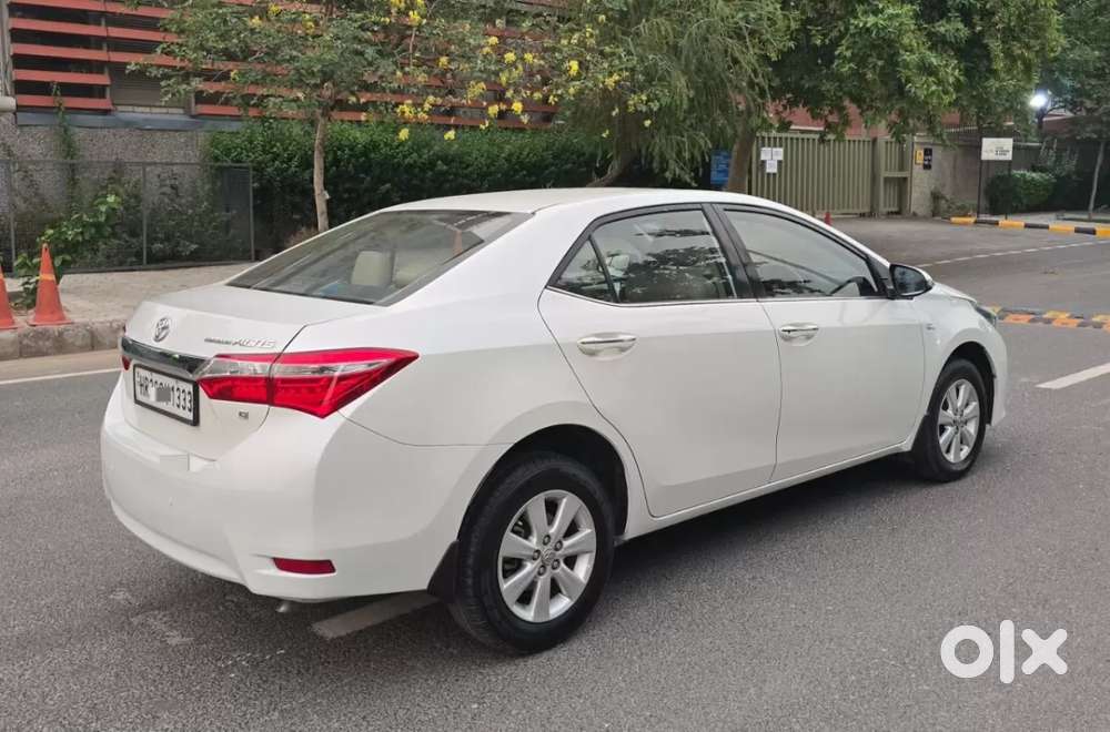 Toyota Corolla Altis 1.8 G Cvt, 2016, Petrol