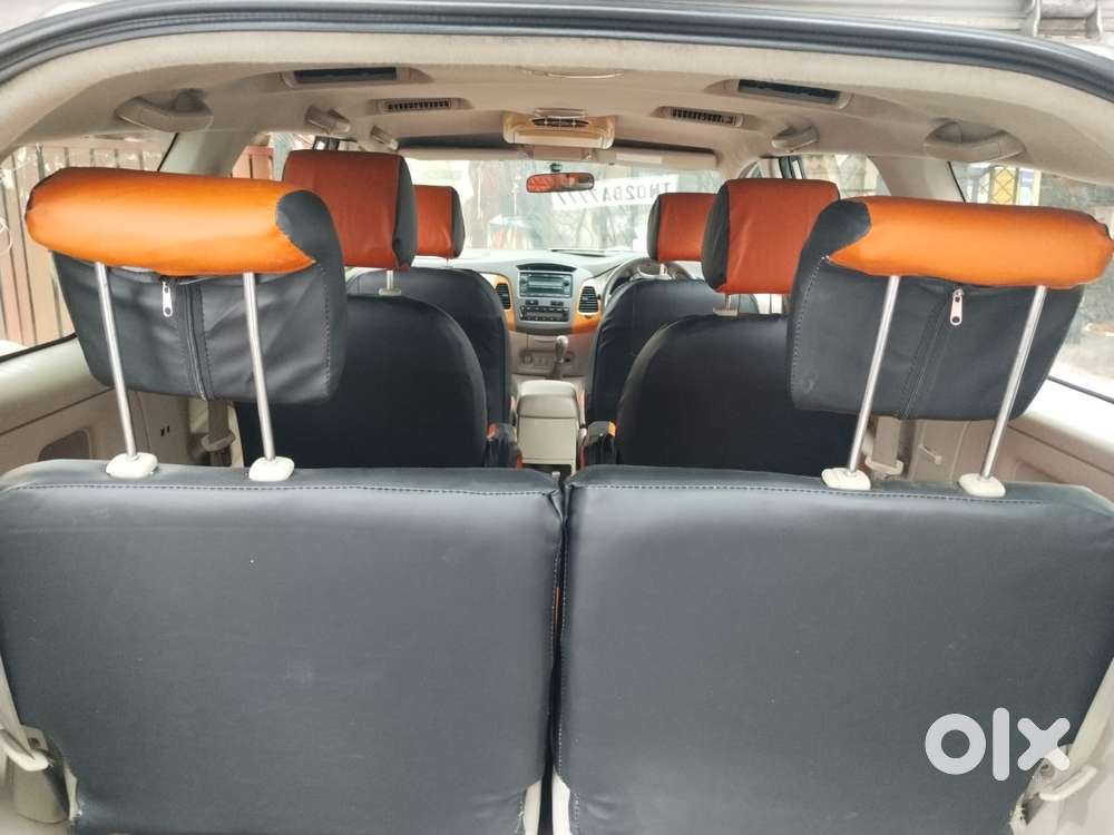 Toyota Innova 2004-2011 2.5 V Diesel 7-seater, 2011, Diesel
