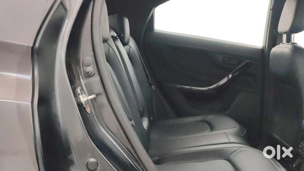 Tata Nexon 1.5 Revotorq Xza Plus Dualtone, 2022, Diesel