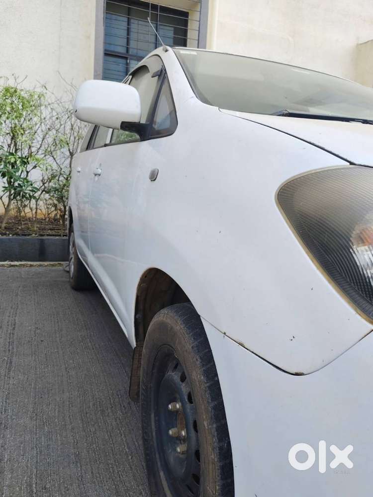 Toyota Innova 2009 Diesel Well Maintained