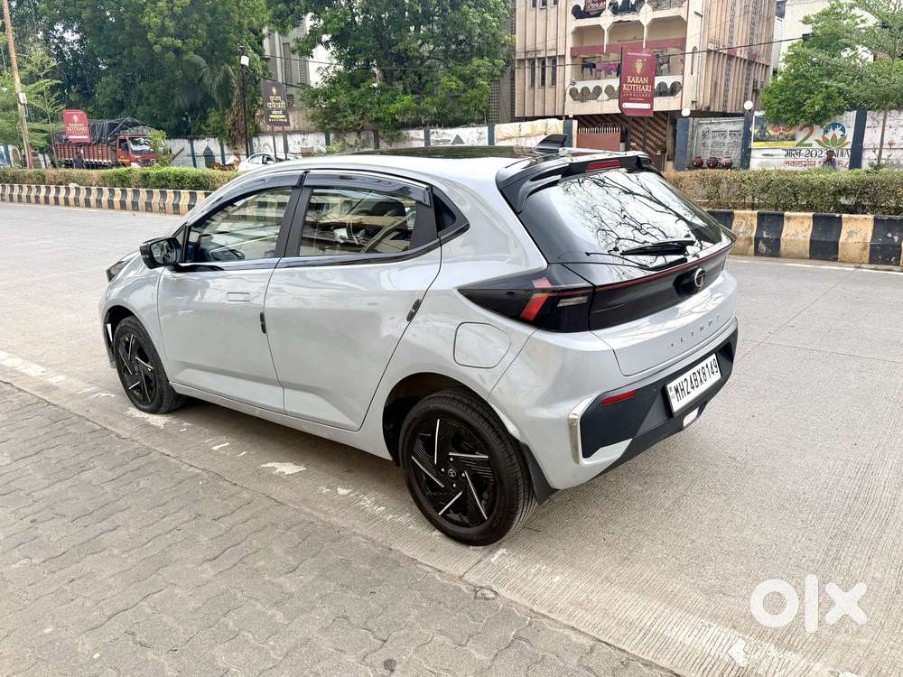 Tata Altroz 1.5 Xz Plus Diesel Dark Edition, 2025, Diesel