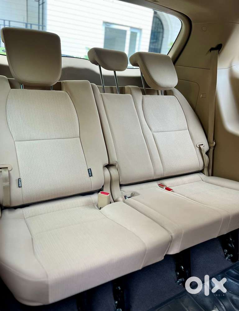 Kia Carnival Premium, 2020, Diesel