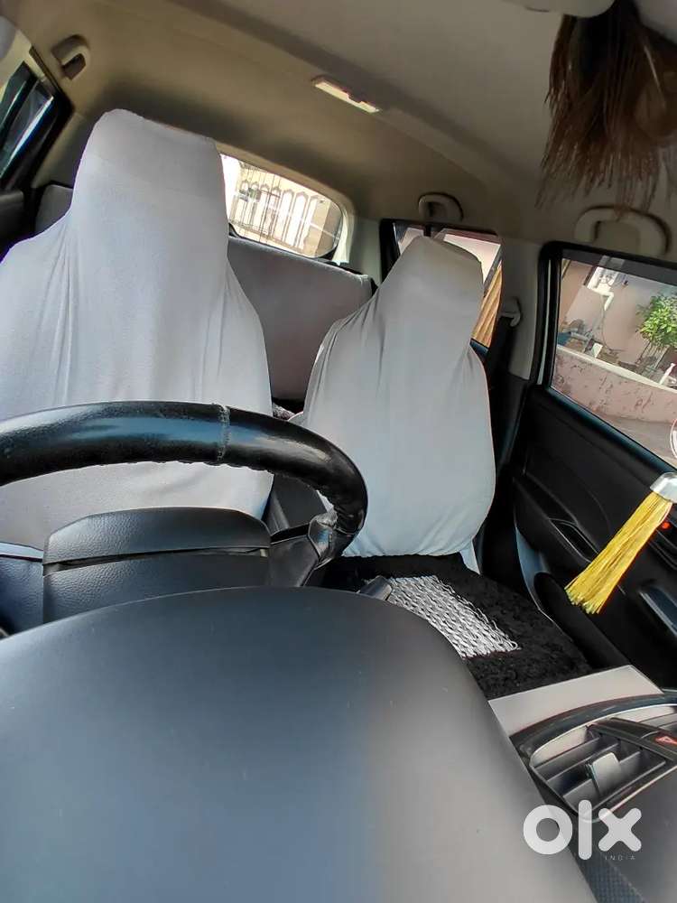 Maruti Suzuki Swift Lxi 2014