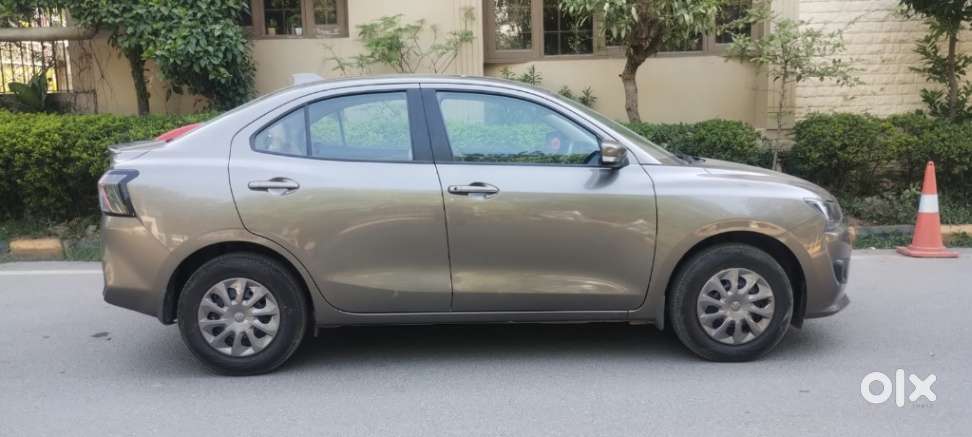 Maruti Suzuki Dzire 1.2 Vxi, 2025, Petrol