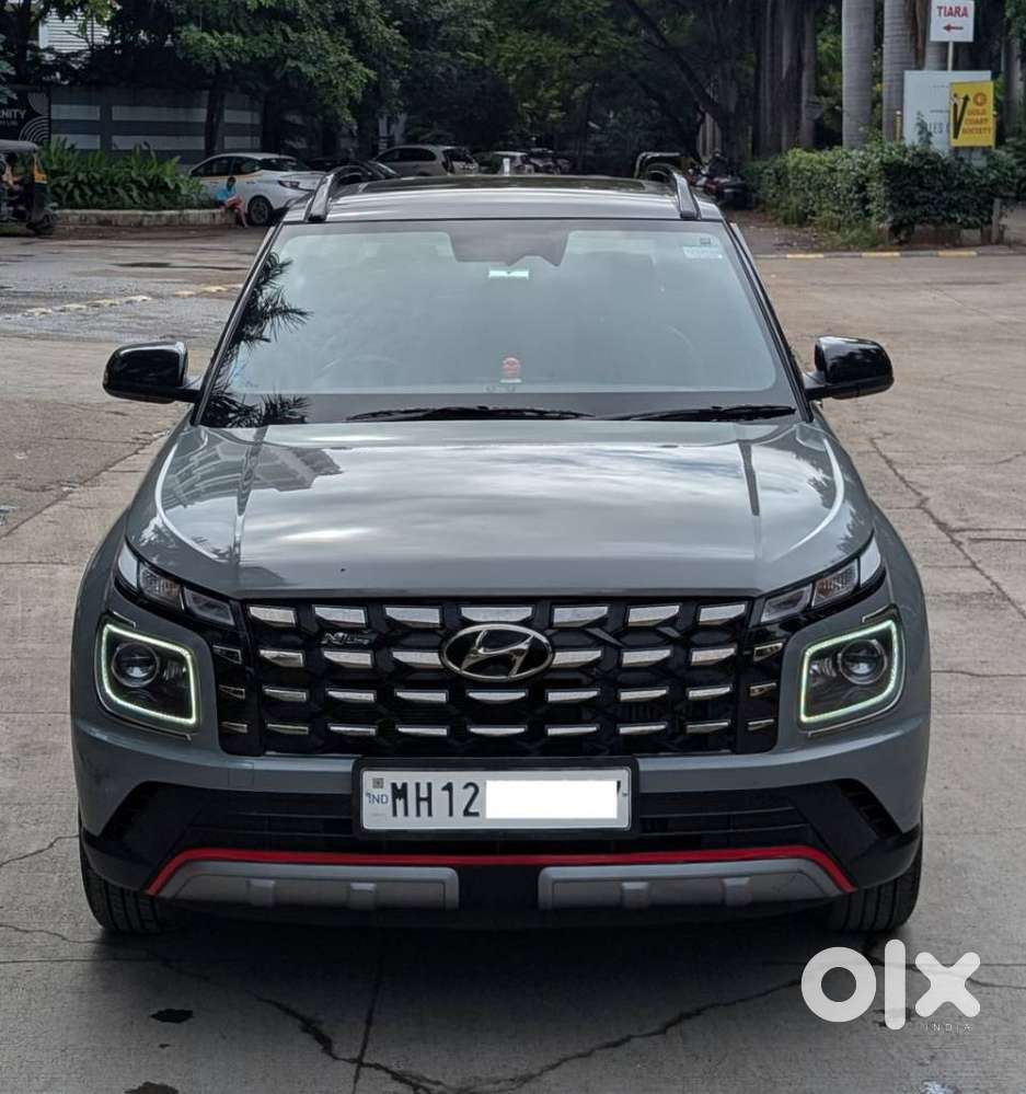 Hyundai Venue 1.0 Sx (o) Turbo Dct Dual Tone, 2024, Petrol