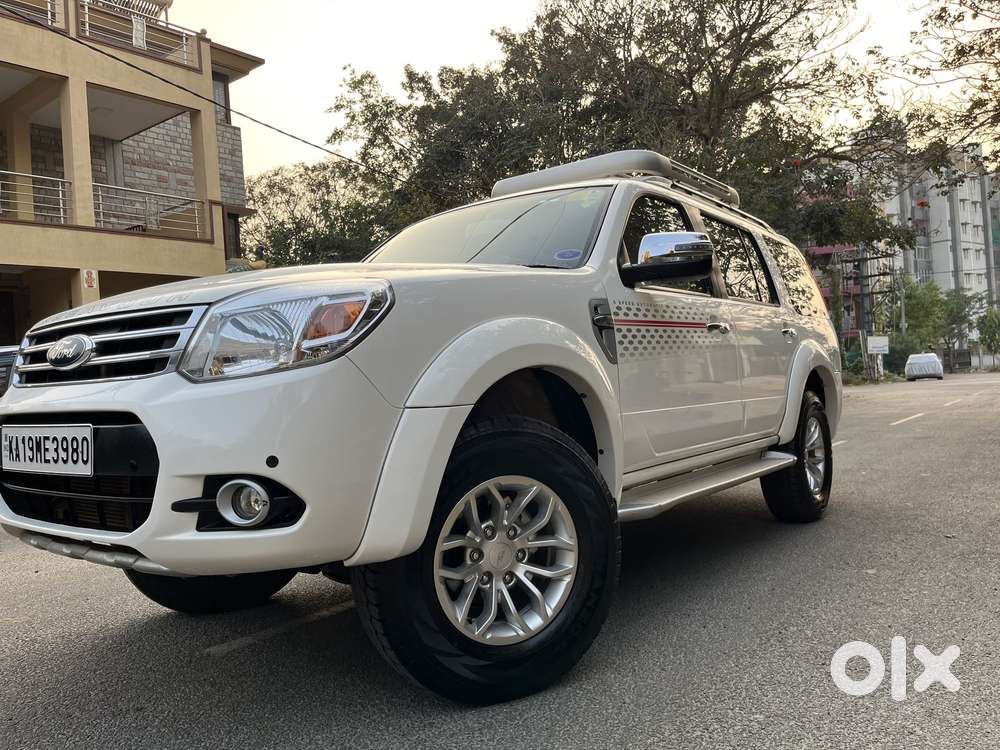 Ford Endeavour 3.2 Titanium At 4x4, 2014, Diesel