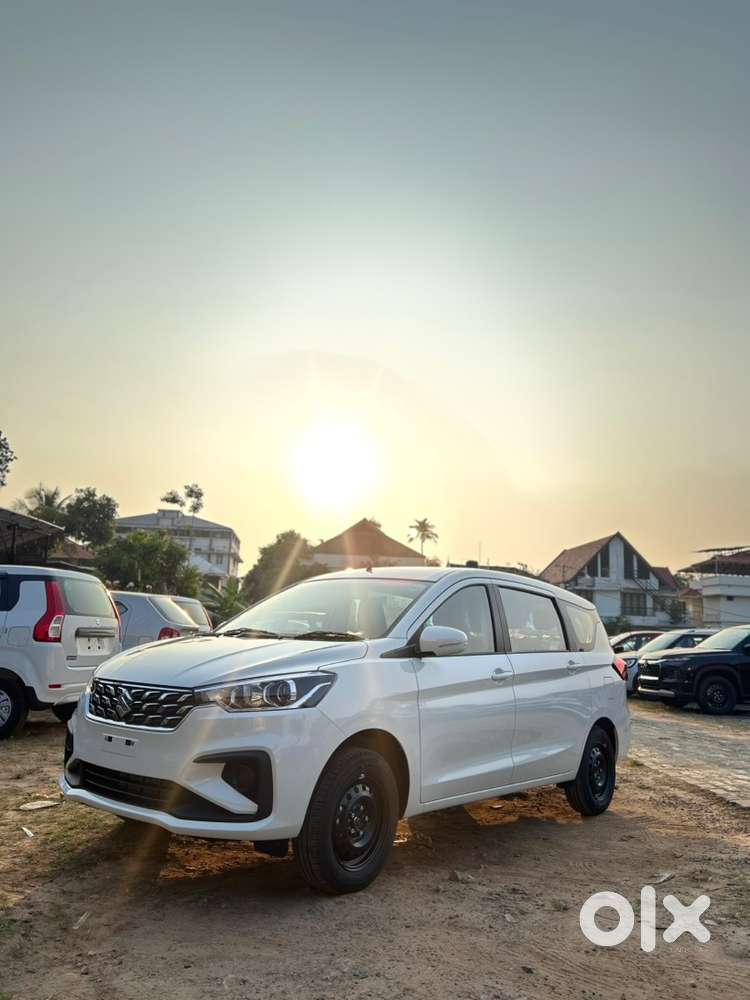 Maruti Suzuki Ertiga 1.5 Tour M 2026